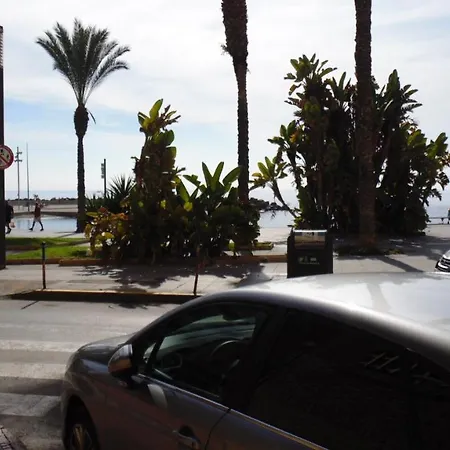 Moriones A. A150 M Del Mar En Centro De Ciudad דירה טורבייחה
